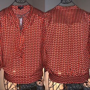 “IT’S COMPLICATED” 🧶🕶 Blouse